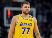 NG体育-塔图姆赛事官方发布势不可挡新规，湖人争议不断！的简单介绍