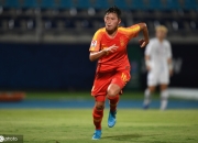 NG体育- 举重夜战：滇池天虎队鏖战天山霹雳队，速度优势明显冲刺阶段不容有失