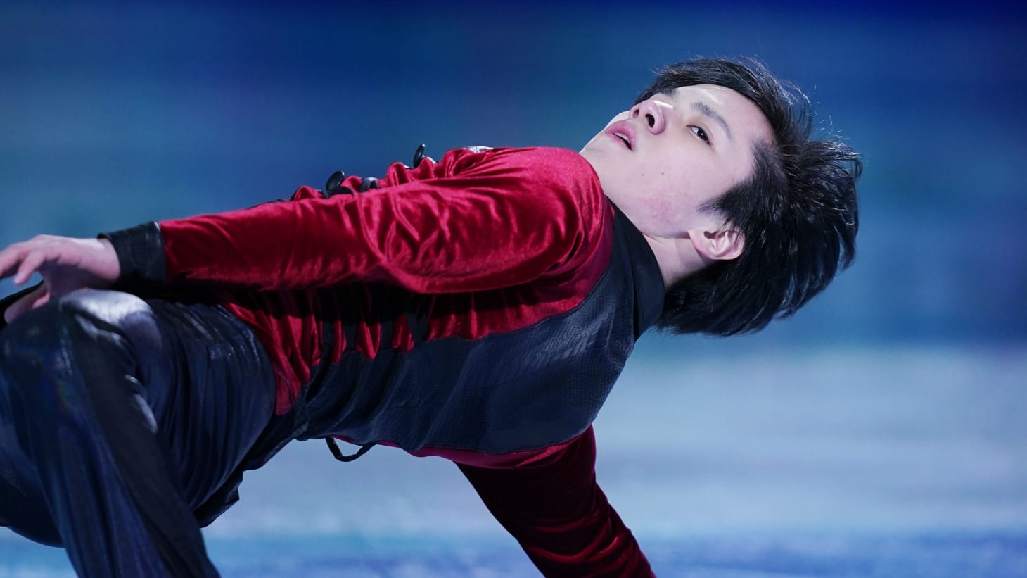 关于Karsa在法国队比赛中问鼎冠军，回归赛场引发热议！的信息